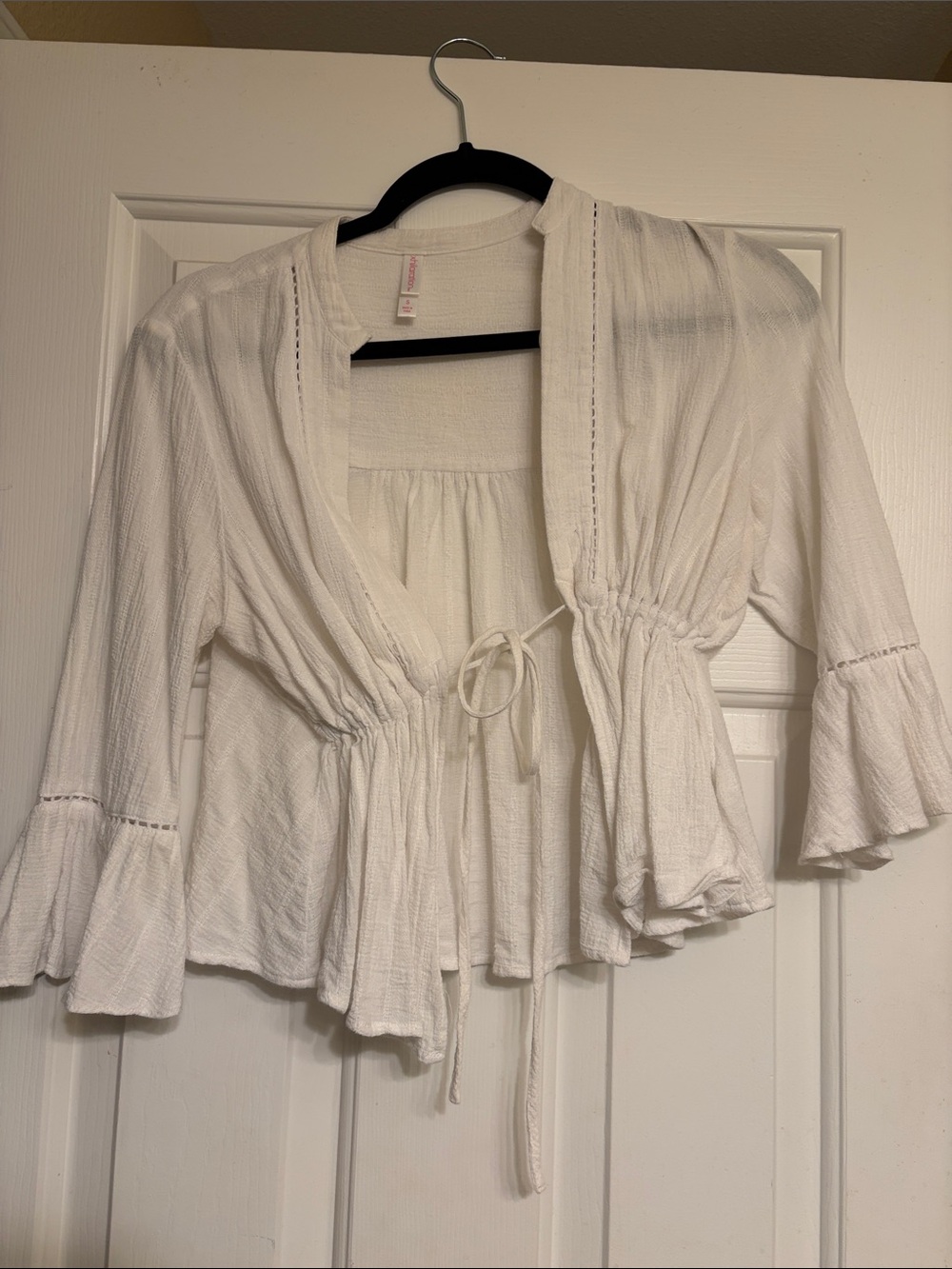 Xhilaration White Peasant Tie-Front Ruffled Top